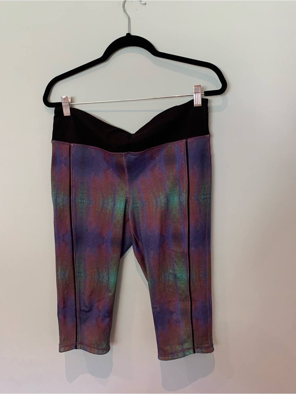 Marika Iridescent Purple Multi Capri Leggings with Black Waistband